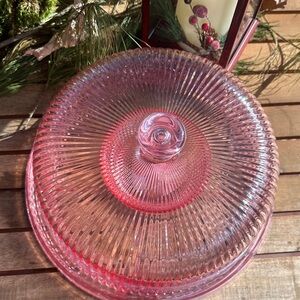 Pink divided dip tray with covered top